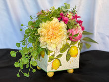 Load image into Gallery viewer, Fresh Squeezed