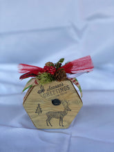 Load image into Gallery viewer, Hexagon Shelf Sitter