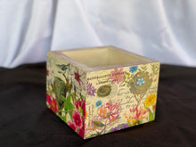 Load image into Gallery viewer, Flower Garden