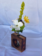 Load image into Gallery viewer, TT Checkered Bud Vase