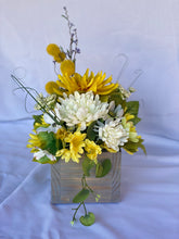 Load image into Gallery viewer, Barnwood Bee