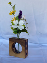 Load image into Gallery viewer, TT Checkered Bud Vase