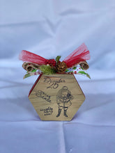 Load image into Gallery viewer, Hexagon Shelf Sitter